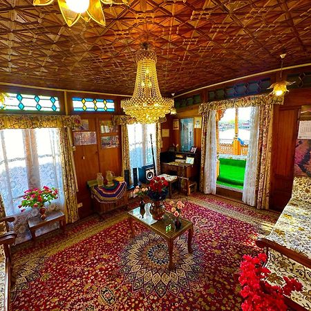 Lake Palace Group Of House Boats Srīnagar Dış mekan fotoğraf